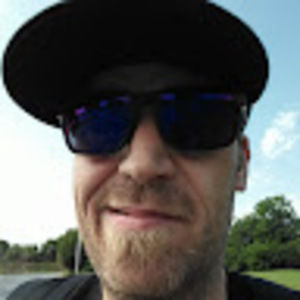 Meet your Posher, Justin